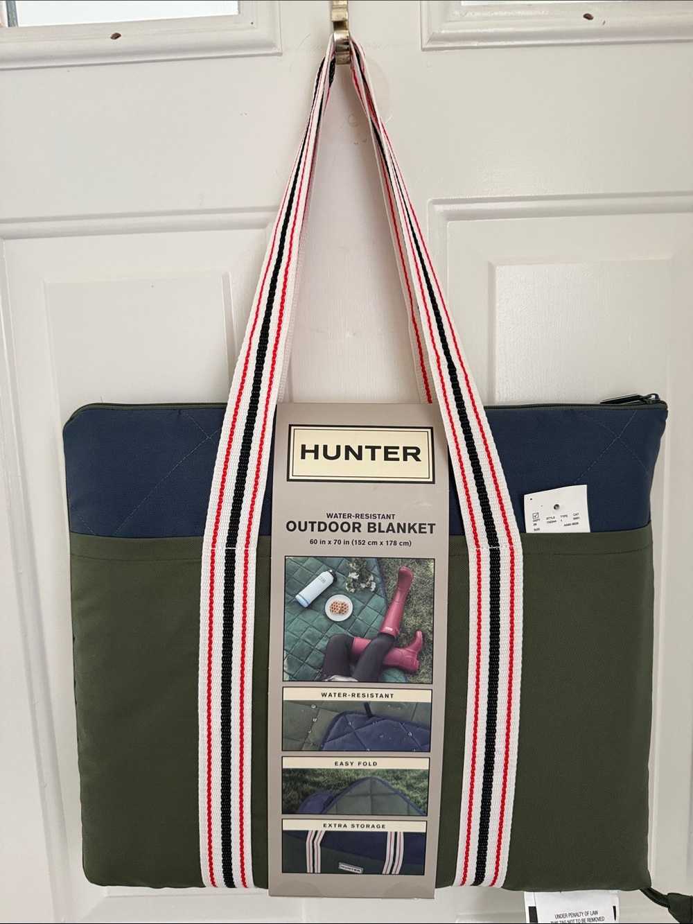Hunter Water-Resistant Outdoor Blanket - Quilted Navy Green Foldable Tote - NEW